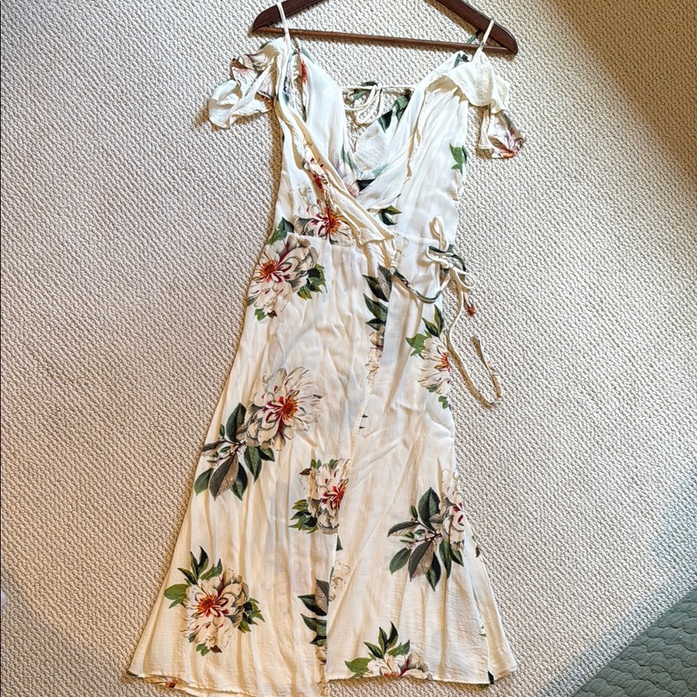 Topshop Cream Flutter Sleeve Sundress
